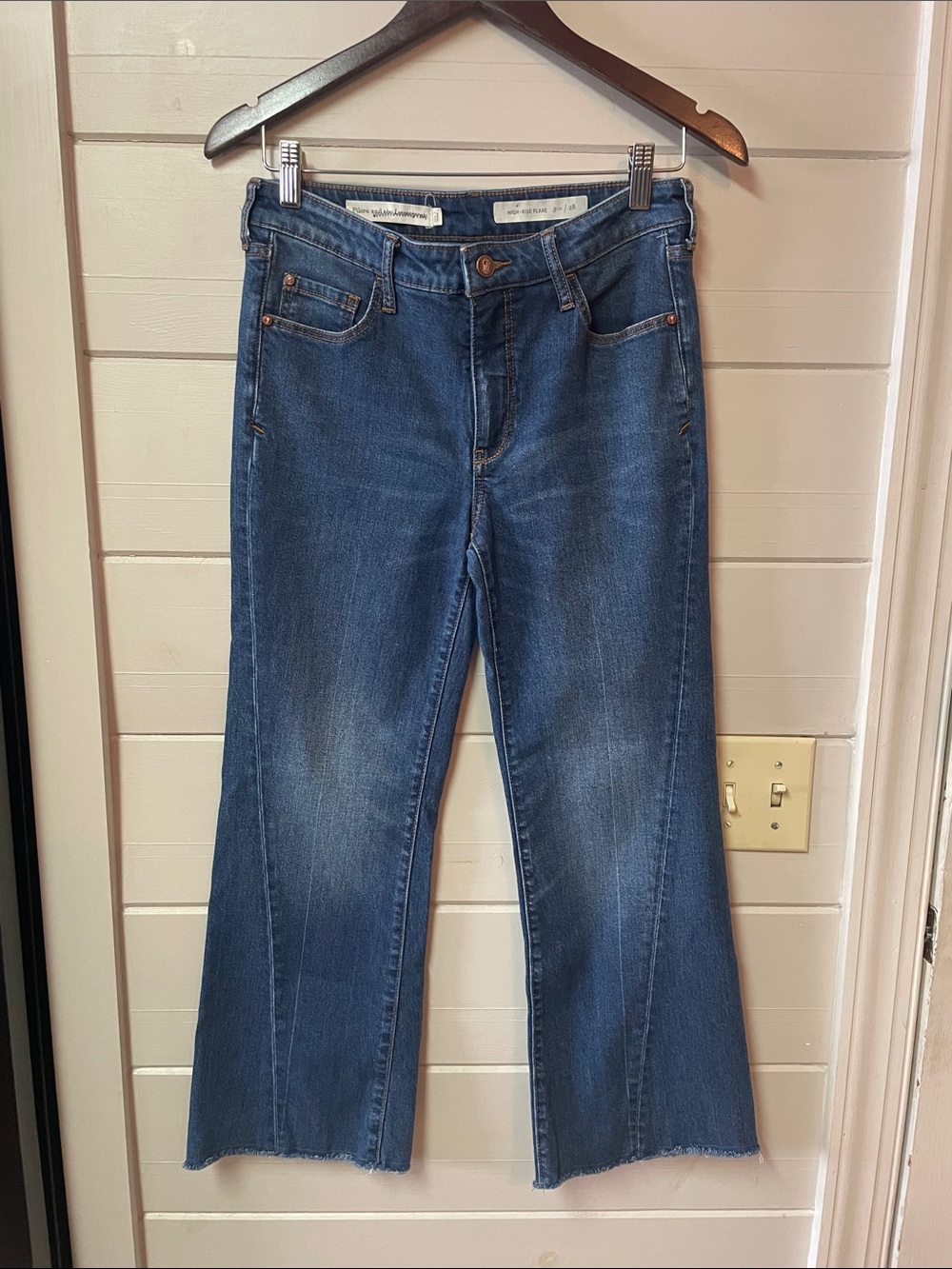 Pilcro High Rise Flare Raw Hem Jeans Size 28.